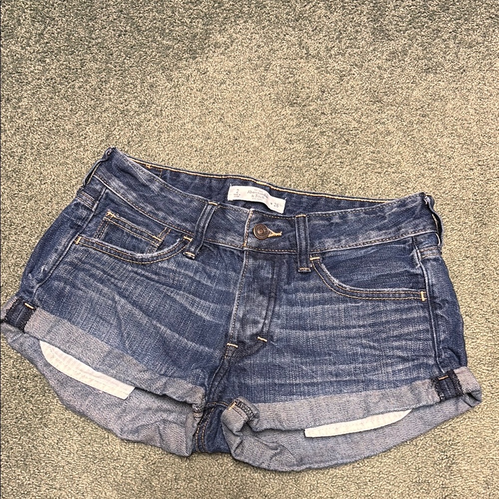 Casual Denim Rolled Cuff Shorts